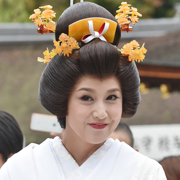 写真】藤原紀香が頻繁に「炎上」するようになった流れとは？｜NEWS