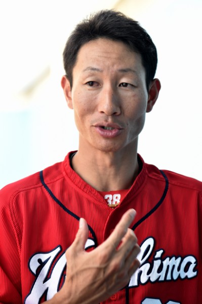 胃がんから復活期す広島・赤松真人「ラスト1年の気持ちで」｜NEWS