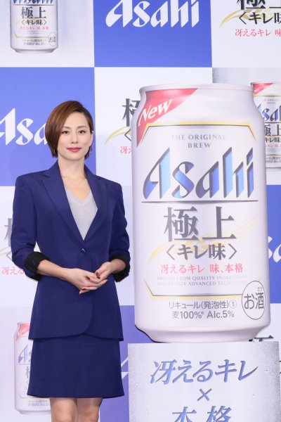 米倉涼子、「理性の米倉さん」と「感性の米倉さん」演じる｜NEWSポスト