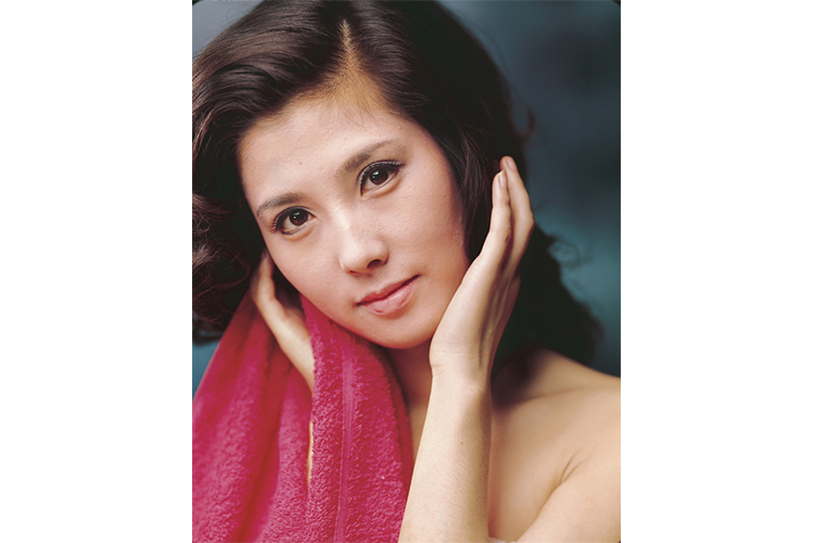 大原麗子さん他、50周年『週刊ポスト』表紙女性 70年代編｜NEWSポスト