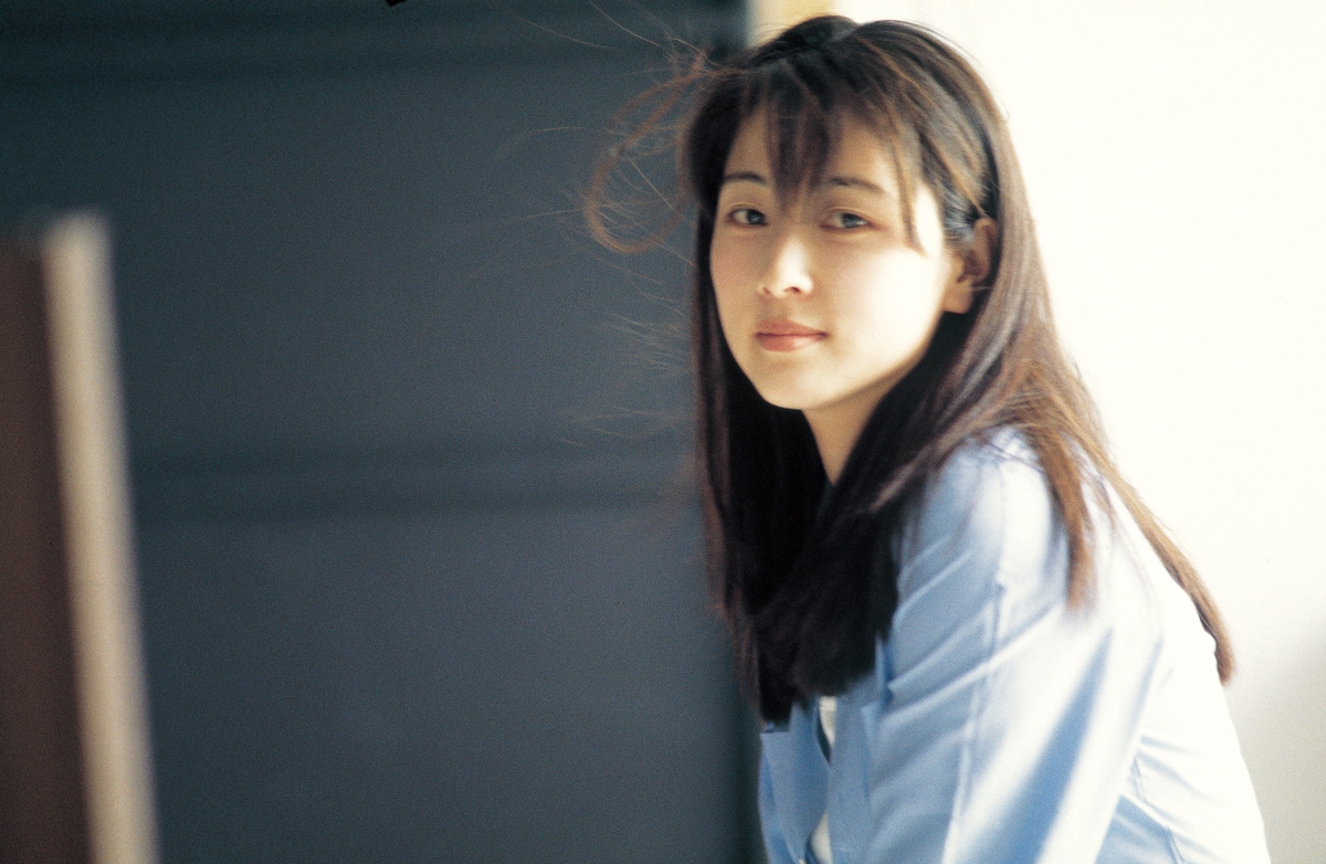ZARDデビュー30周年 坂井泉水の未公開写真を独占公開｜NEWSポストセブン
