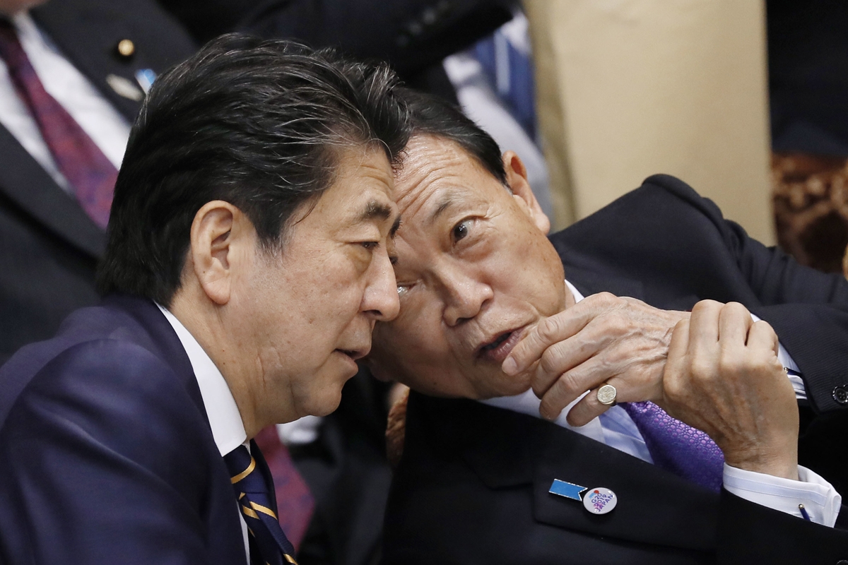 写真】安倍・麻生氏 自民総裁選に対抗馬出し菅首相無投票再選の阻止