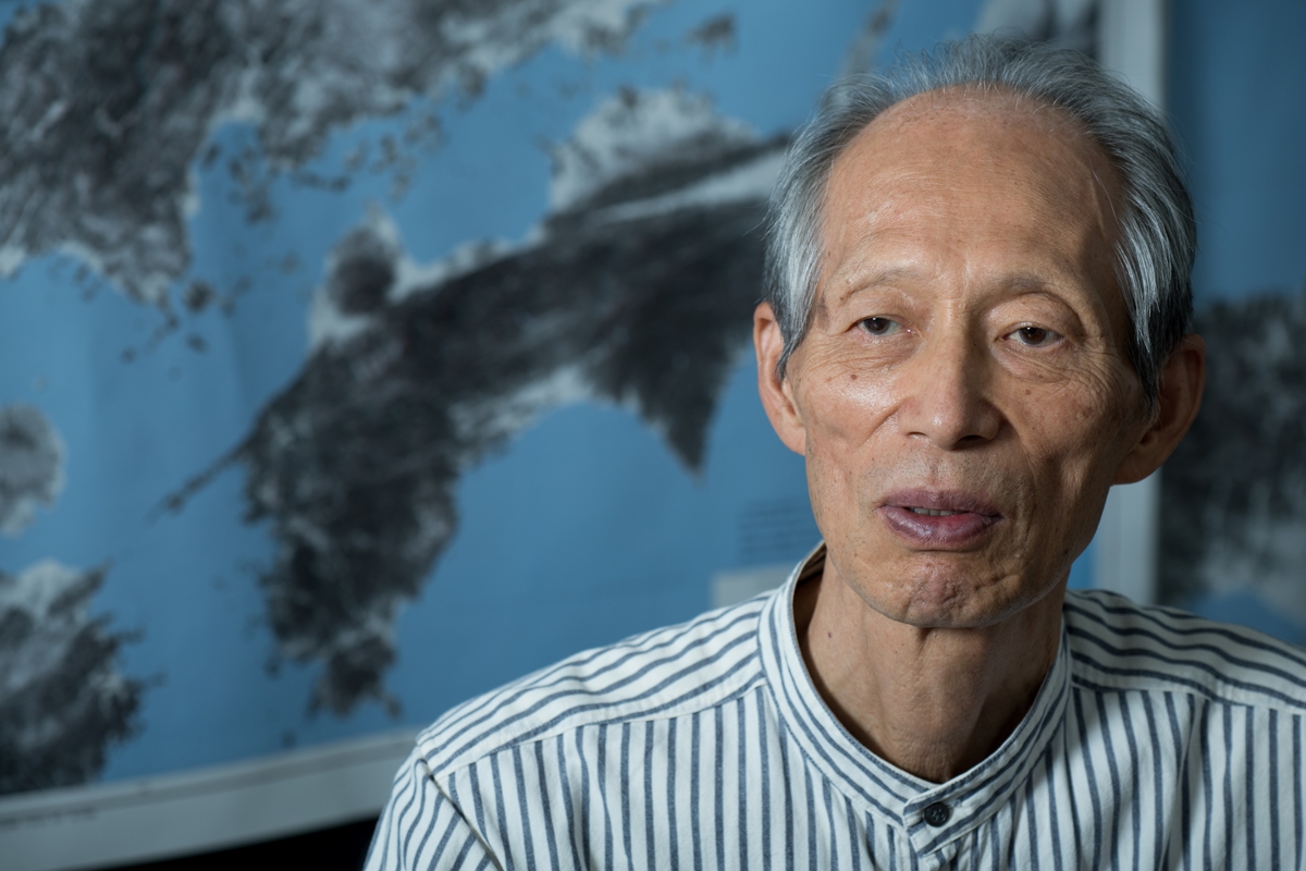 村井俊治