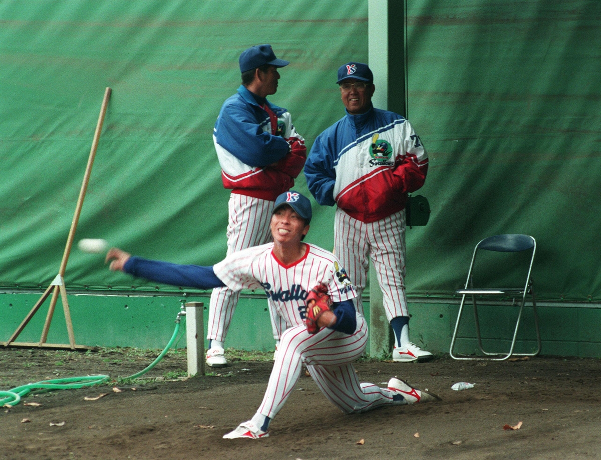 ヤクルト高津監督 野村克也氏の教えに自分流のアレンジを加えて大成功