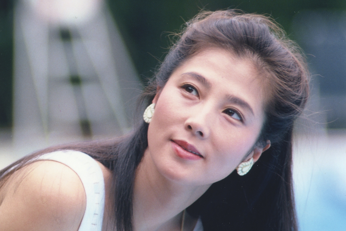 写真】大原麗子さん生誕75周年 病と闘いながら走り続けた、ファン想い