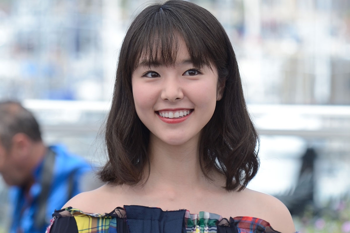 唐 田 えりか