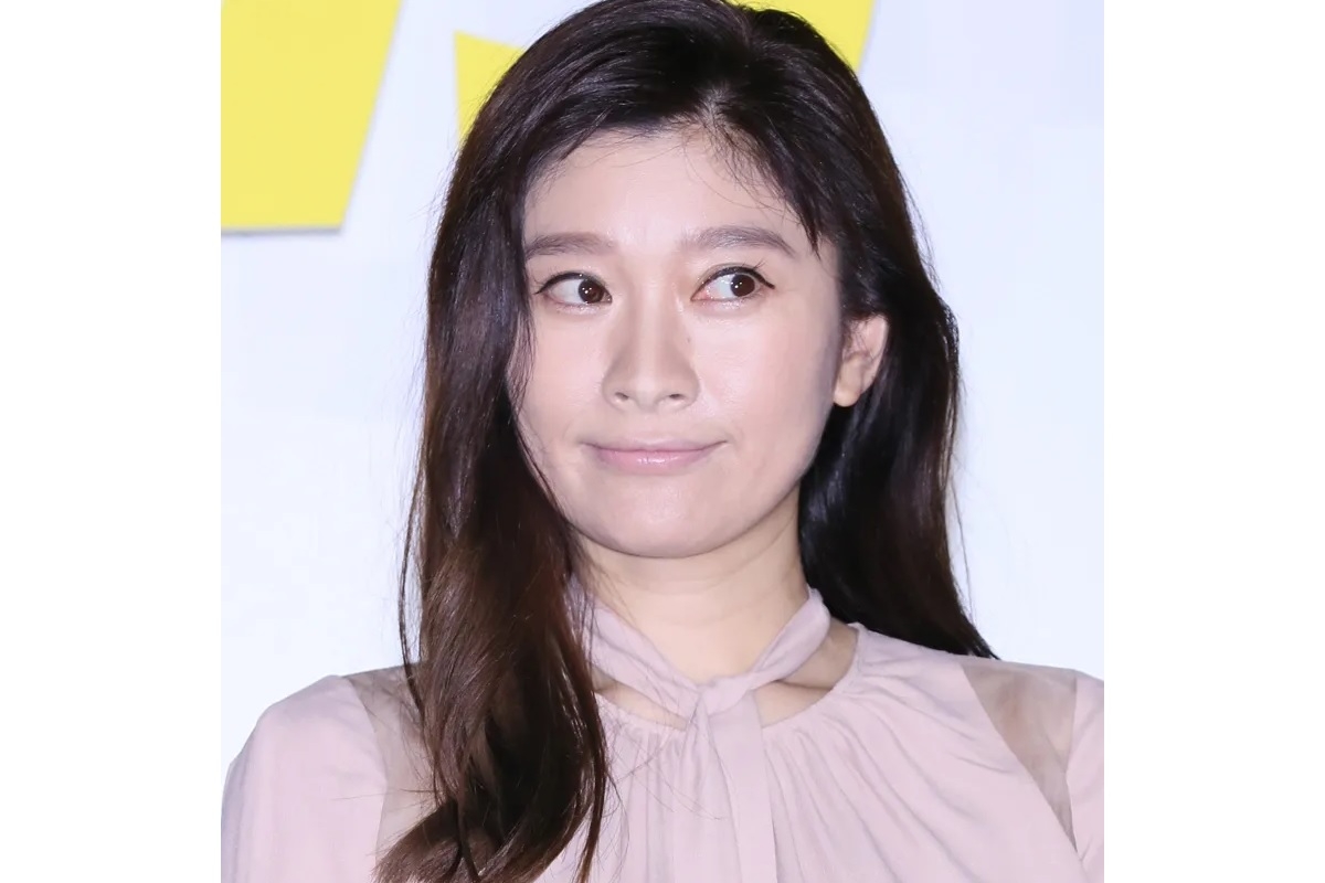篠原涼子に漂う“現役感”に共演者、スタッフからため息 離婚騒動でも好