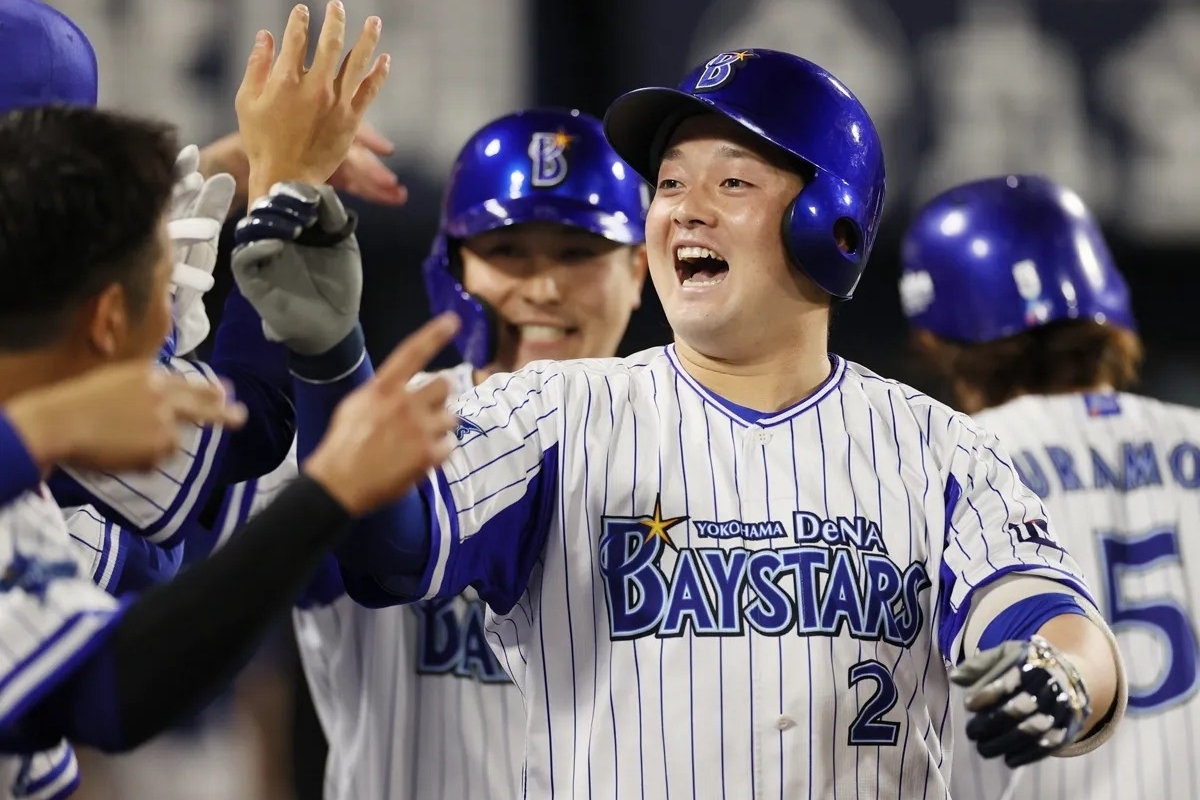 三冠王候補のDeNA牧秀悟 「落合以来の逸材」でもメディアが全然