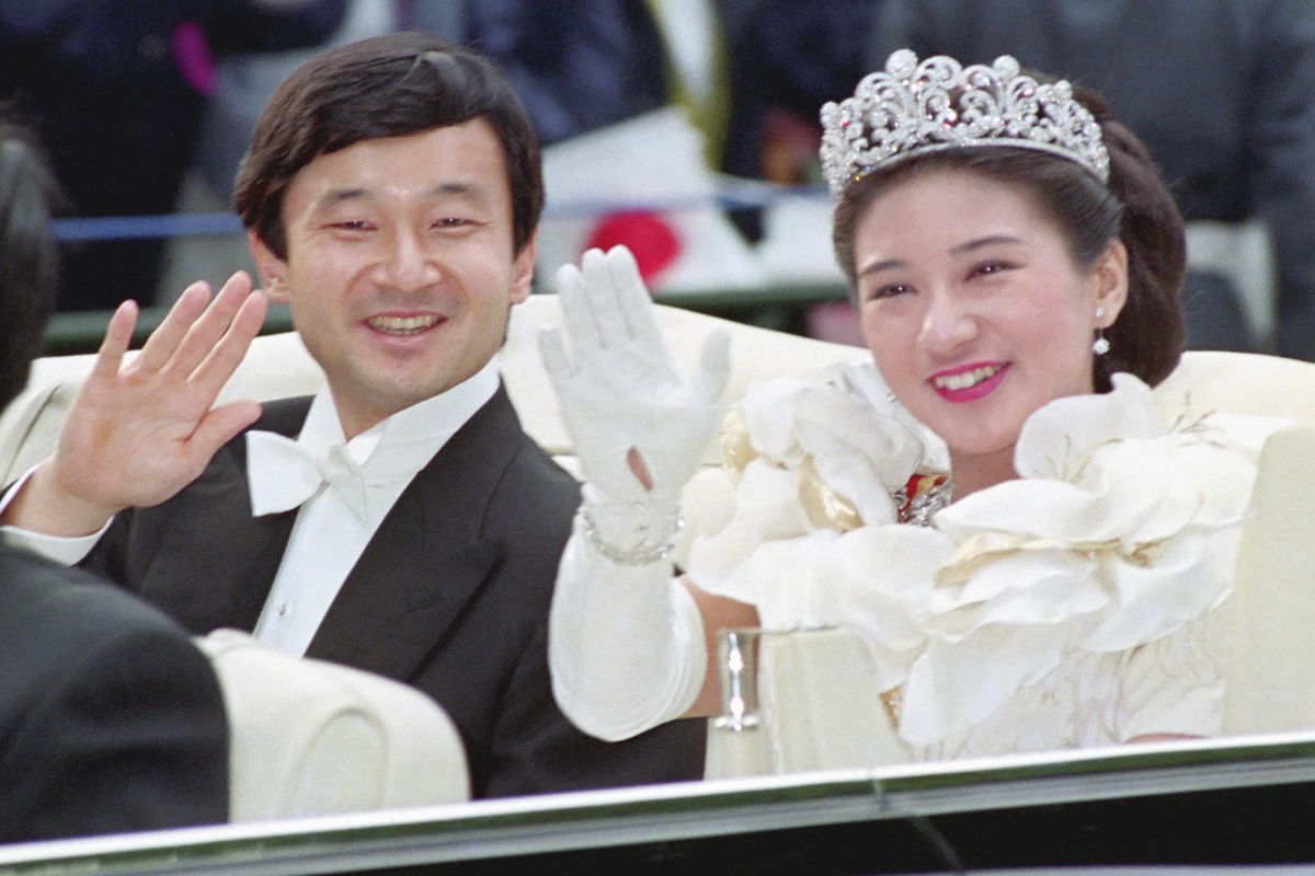 写真】御成婚30年の天皇皇后両陛下 喜びや悲しみを分かち合ってきた