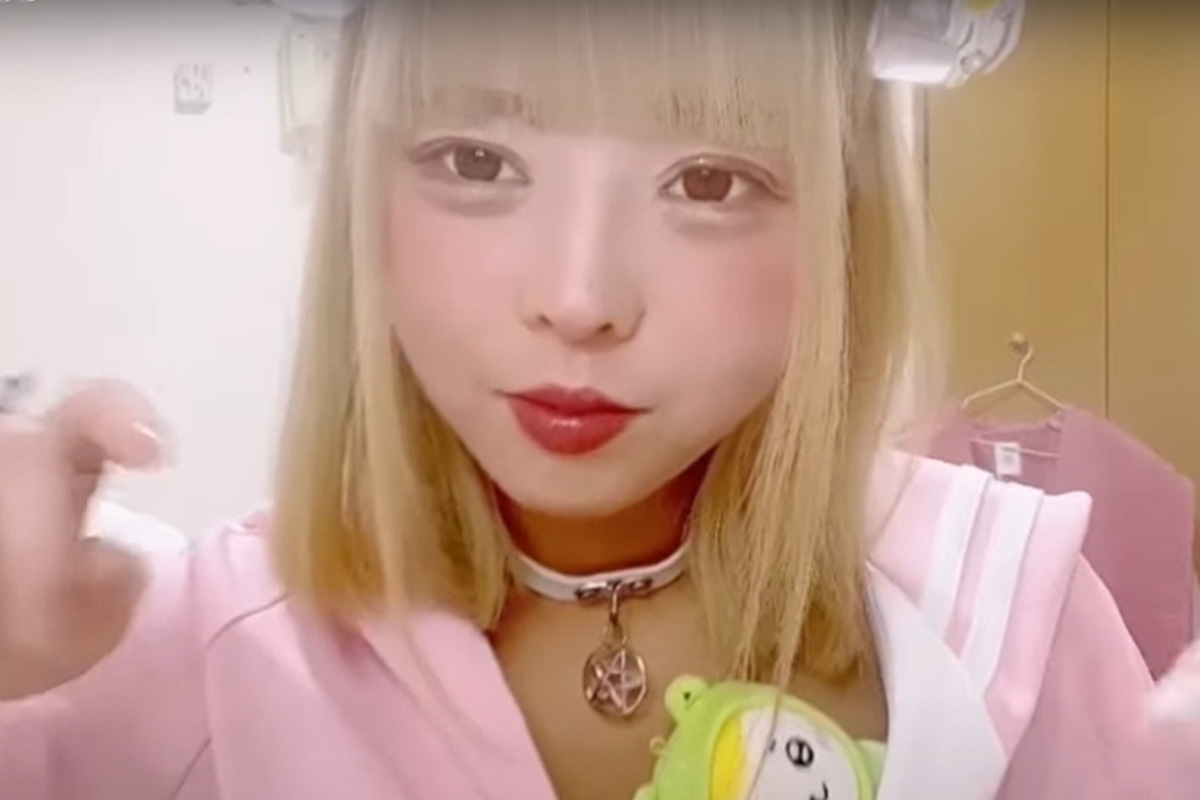 頂き女子りりちゃん 現在