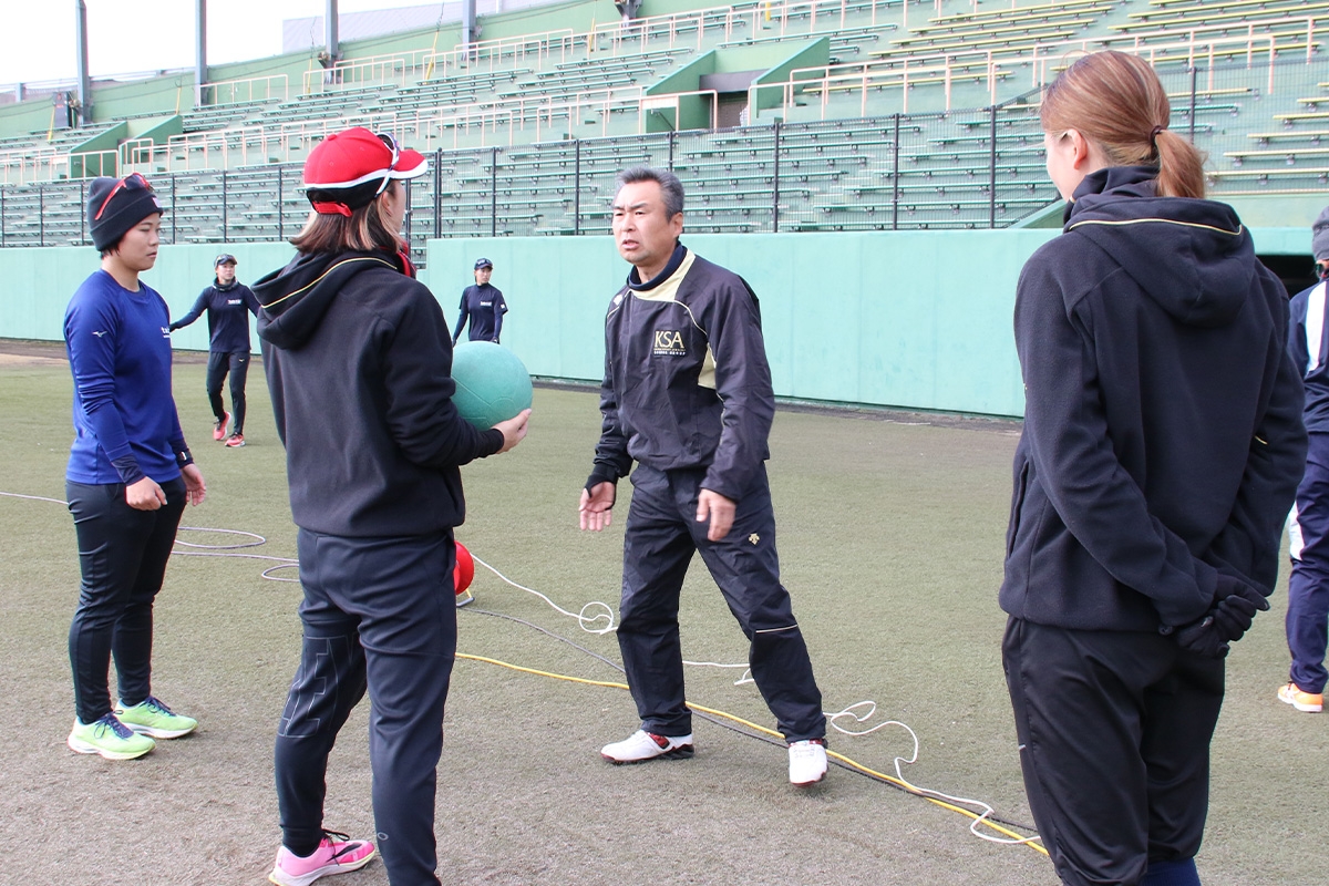 潜入すると…】ソフト上野由岐子、西武今井達也が参加「凄腕トレーナー