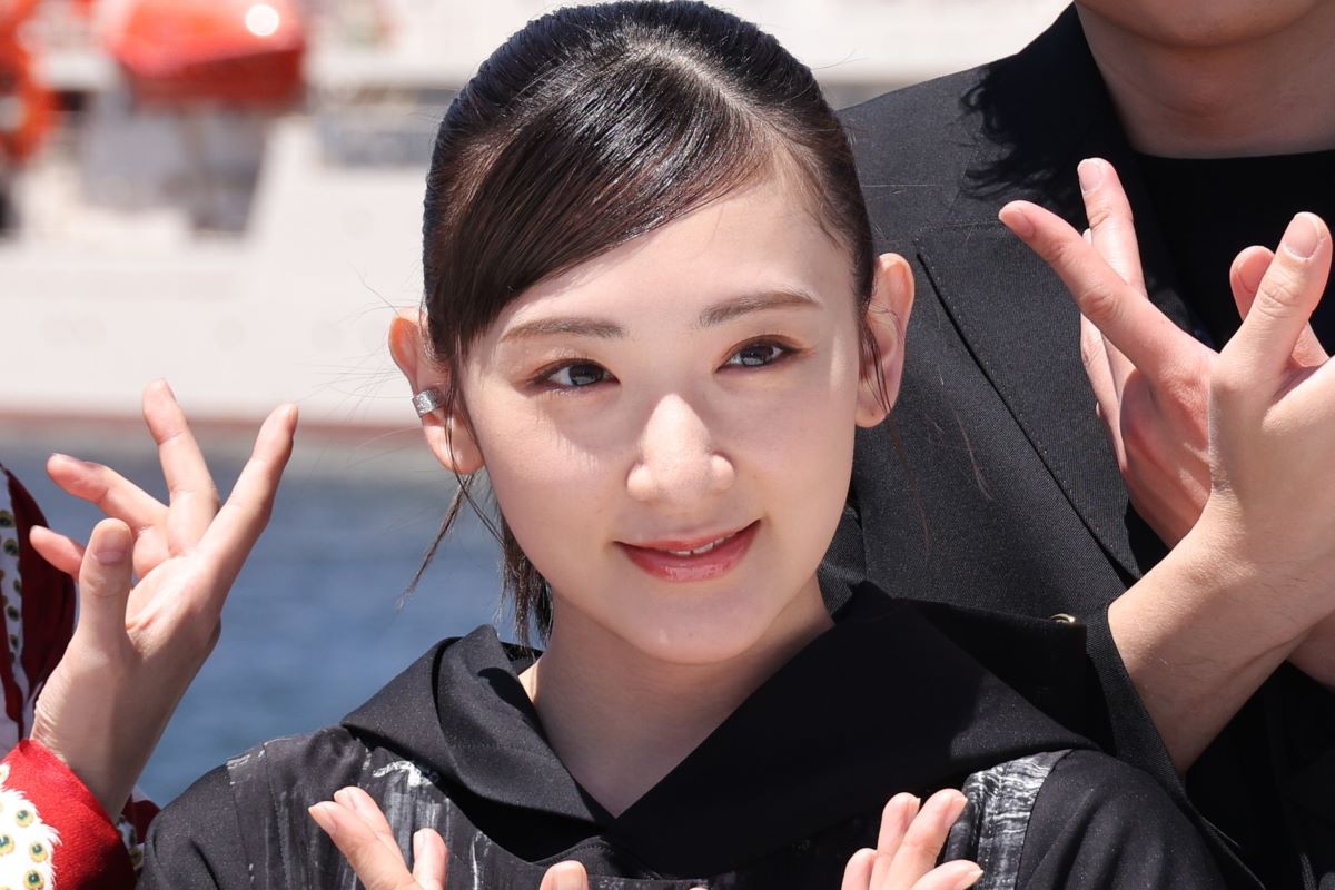 写真】《衝撃の業務提携先》元乃木坂46生駒里奈「アイドルから完全脱皮