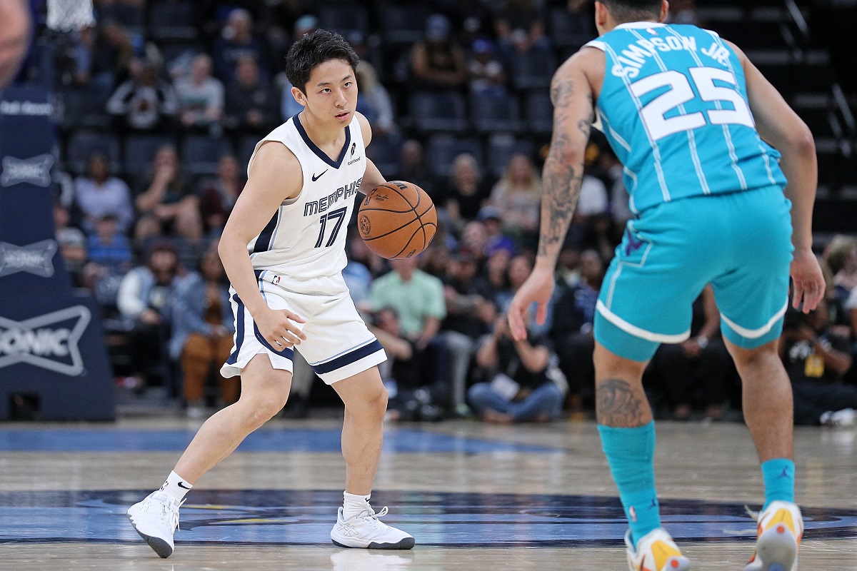 NBA河村勇輝のも！》有名アスリートの偽ユニフォームやグッズ被害増加
