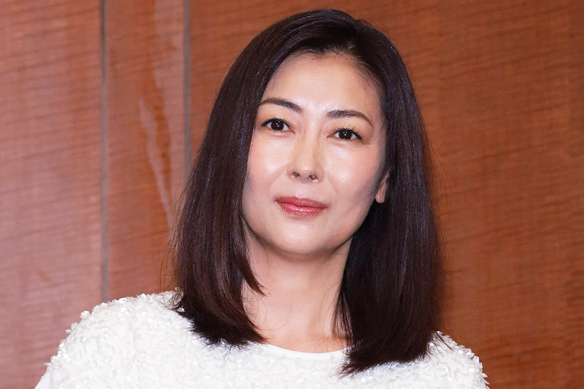 写真】【浴槽内で不慮の事故】「愛されている名前を残した」中山美穂