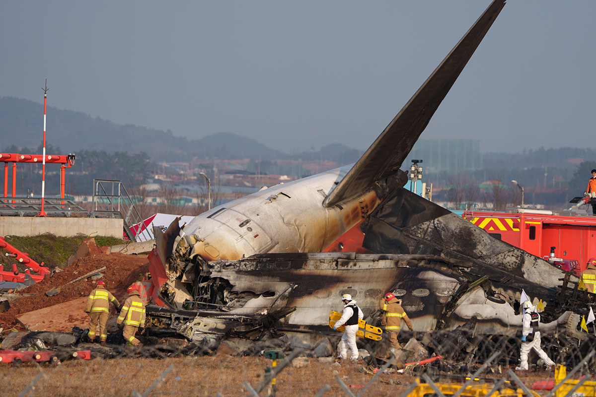 韓国機事故で179名が死亡、2人の生存者が座っていた“生還しやすい座席