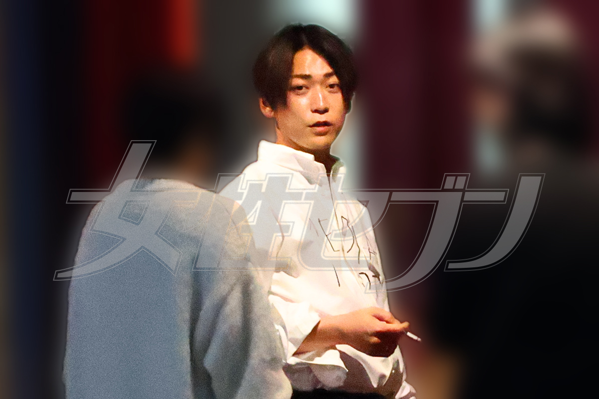 KAT-TUN解散》亀梨和也の「4万円メッセージ入り白Yシャツ」に込められ