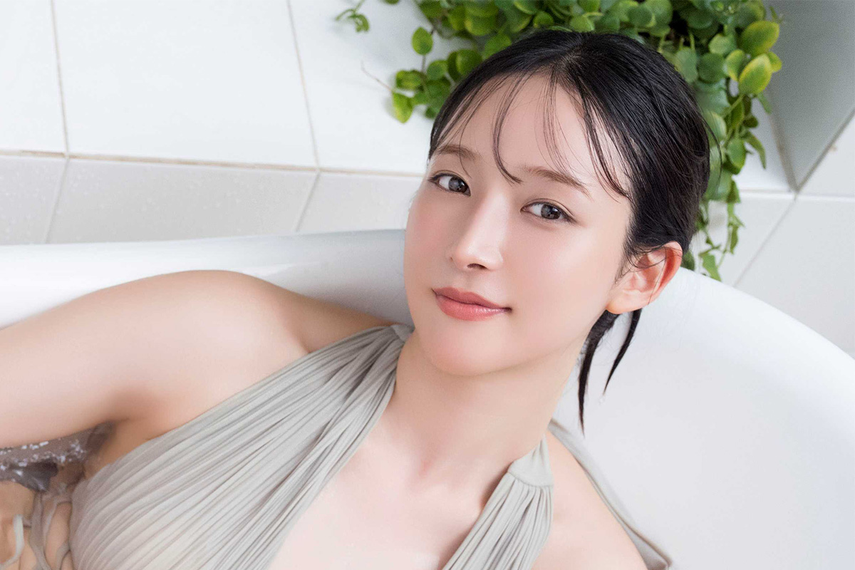 山崎あみグラビア