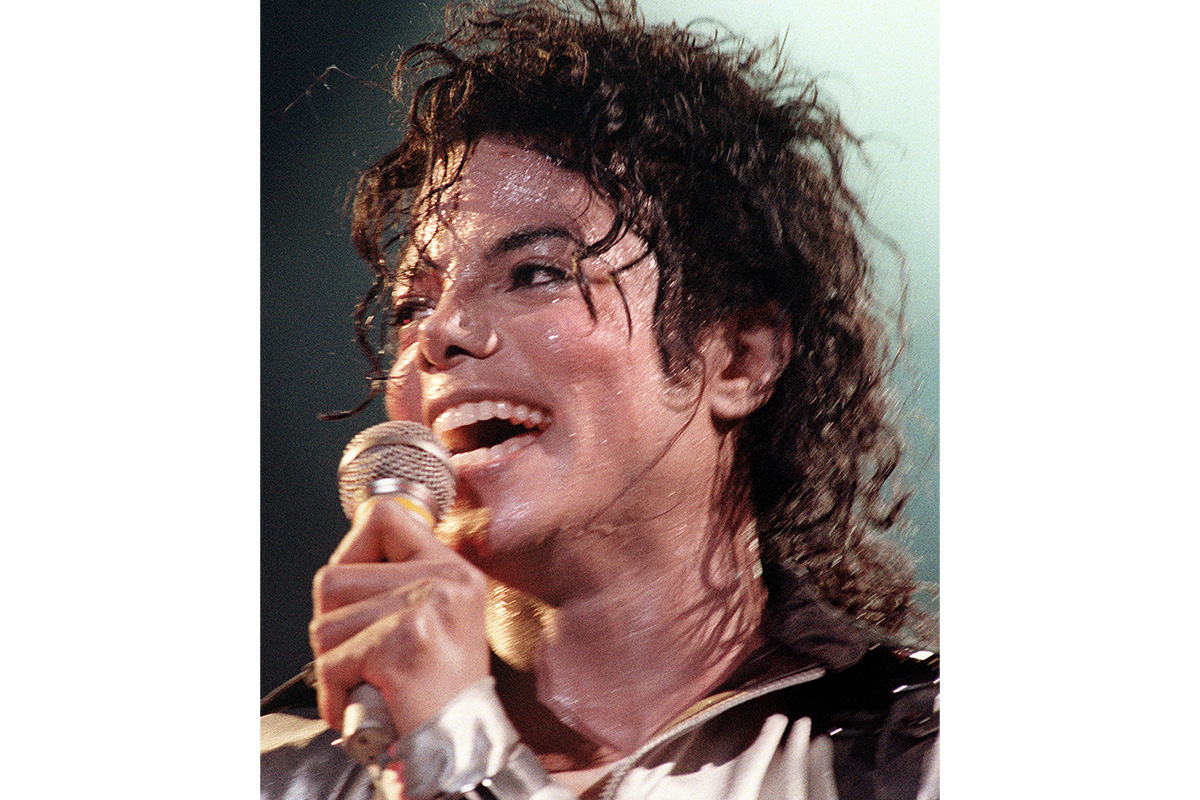 jiji_Michael_Jackson_eyc01.jpg