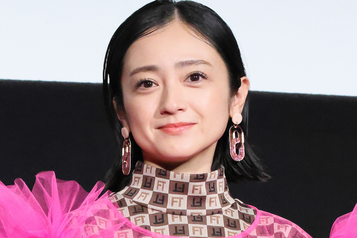 安達祐実の本名は長谷川祐実？芸名の由来と母親の姓・結婚歴による苗字の変遷を徹底解剖