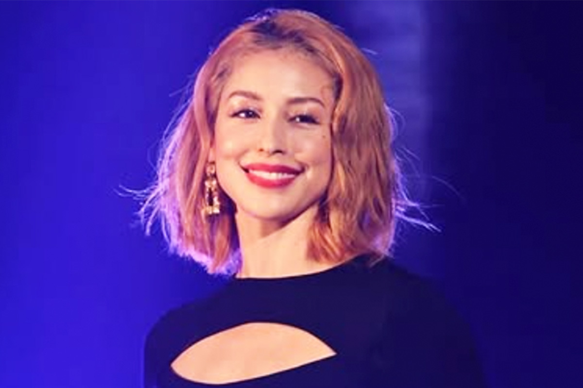 歌手・BENI（39）の中国公演が無事に開催されたワケ》浜崎あゆみ、大槻