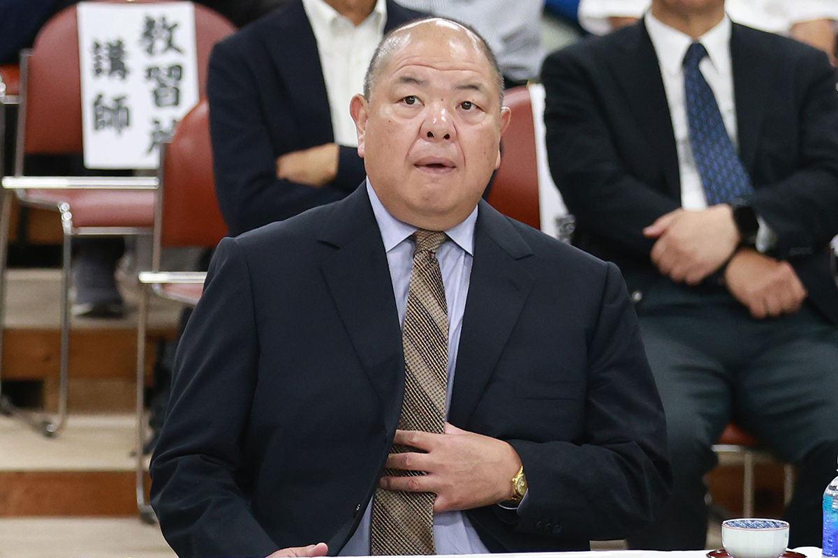 八角 理事 長