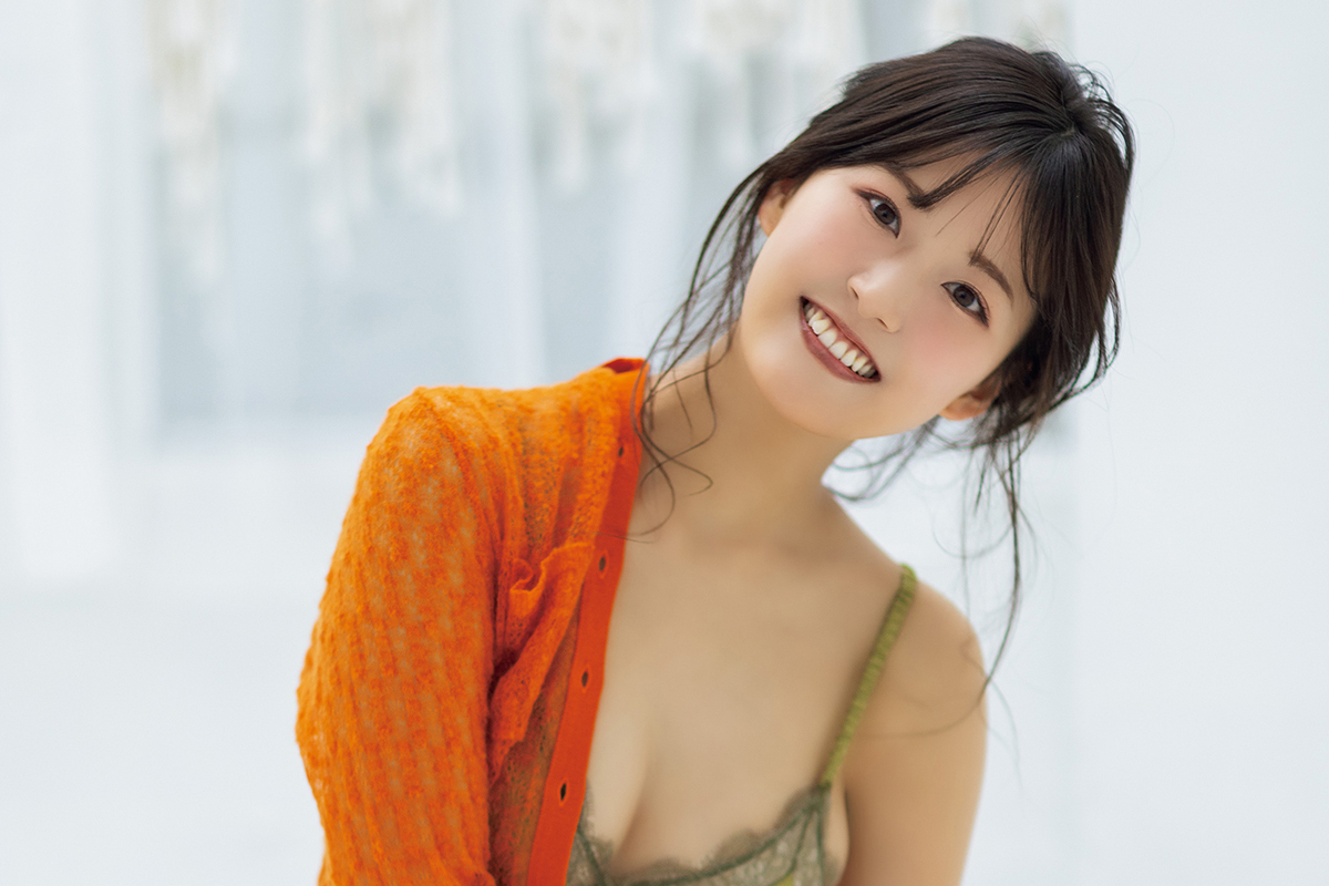 seiさん専用 侍の門　天使の誘惑　佐藤黒　ないな　茜霧島 佐藤茜がグラビアデビュー「最初は少し緊張しました」 ミス・ワールド